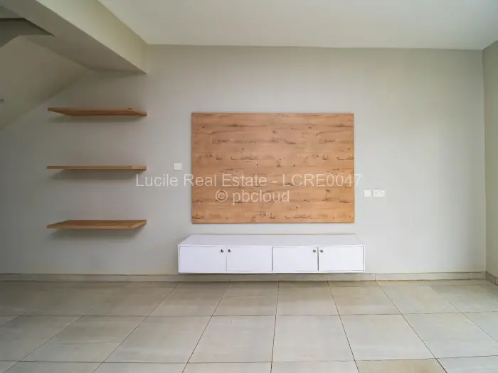 Flat/Apartment to Rent in Highlands