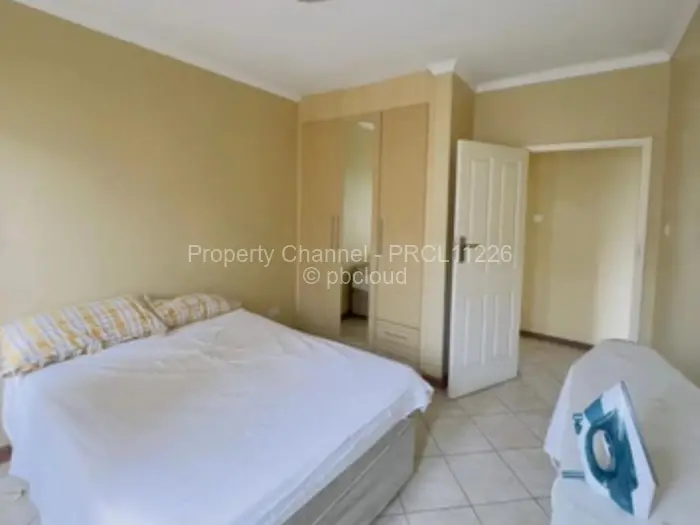 Townhouse/Cluster for Sale in Waterfalls, Harare