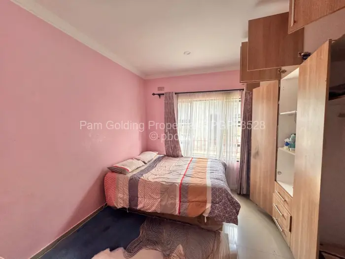 5 Bedroom House to Rent in Arlington, Harare