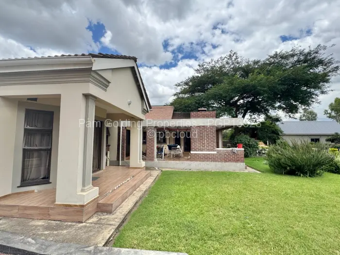 5 Bedroom House to Rent in Arlington, Harare