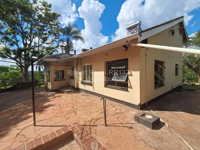 2 Bedroom Cottage/Garden Flat to Rent in Philadelphia, Harare