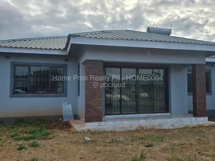Townhouse/Cluster to Rent in Tynwald, Harare