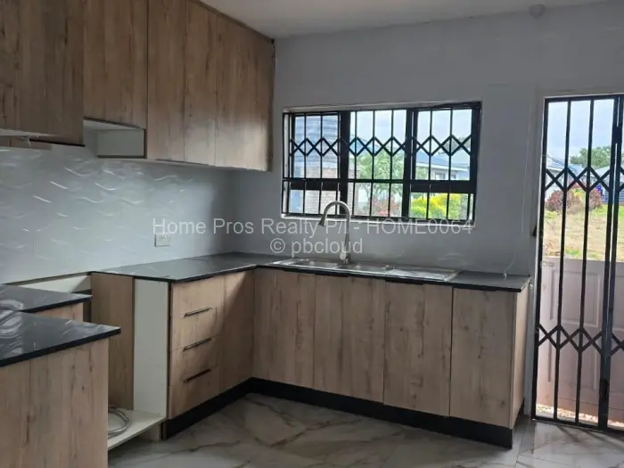 Townhouse/Cluster to Rent in Tynwald, Harare