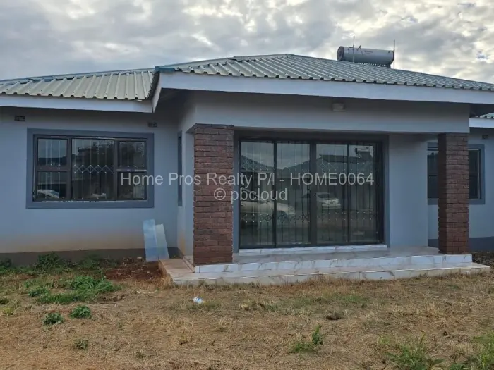 Townhouse/Cluster to Rent in Tynwald, Harare