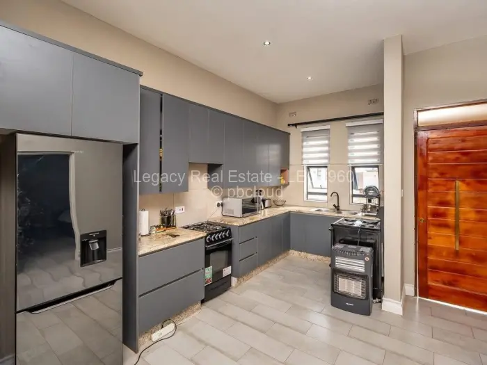 Townhouse/Cluster to Rent in Greendale, Harare