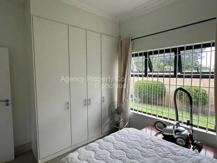 Townhouse/Cluster for Sale in Highlands, Harare