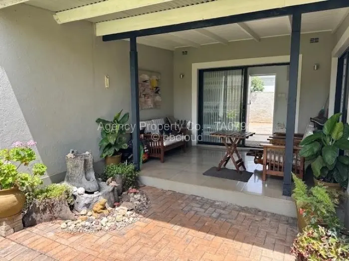 Townhouse/Cluster for Sale in Highlands, Harare