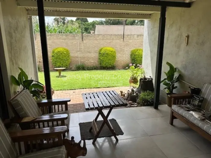Townhouse/Cluster for Sale in Highlands, Harare