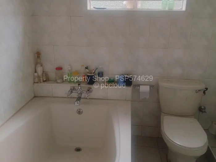 4 Bedroom House to Rent in Greystone Park, Harare