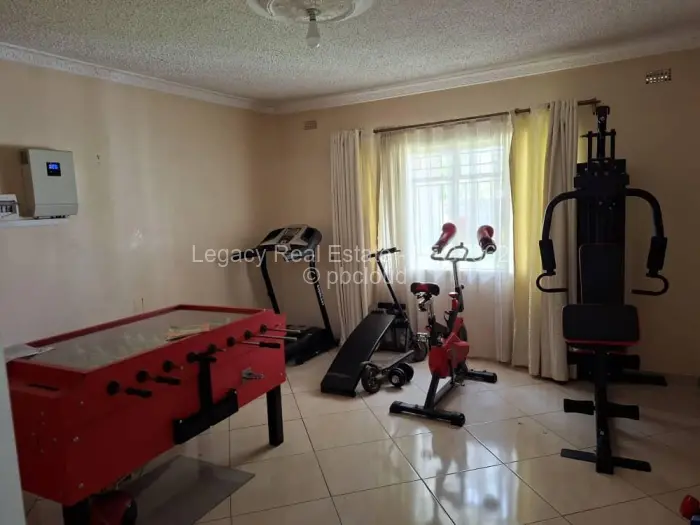 4 Bedroom House to Rent in Goodhope, Harare