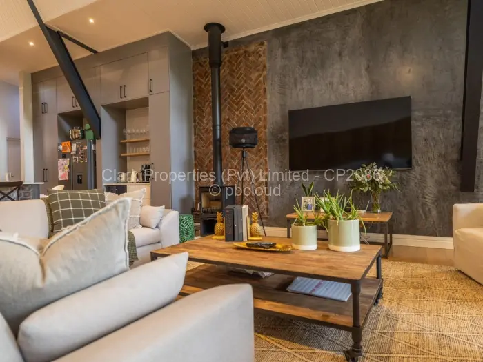 Townhouse/Cluster to Rent in Rolf Valley, Harare