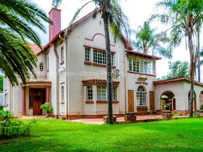 4 Bedroom House for Sale in Suburbs, Bulawayo