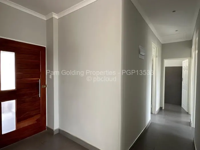 Townhouse/Cluster for Sale in Hopeville, Bulawayo