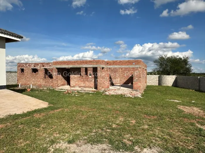 Townhouse/Cluster for Sale in Hopeville, Bulawayo