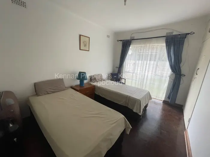 4 Bedroom House to Rent in Emerald Hill, Harare
