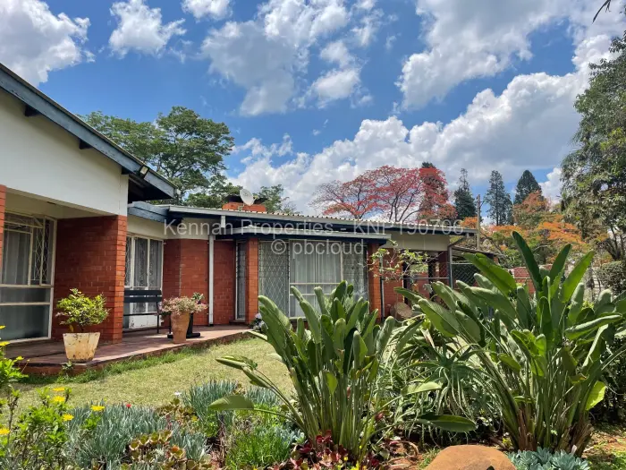 4 Bedroom House to Rent in Emerald Hill, Harare
