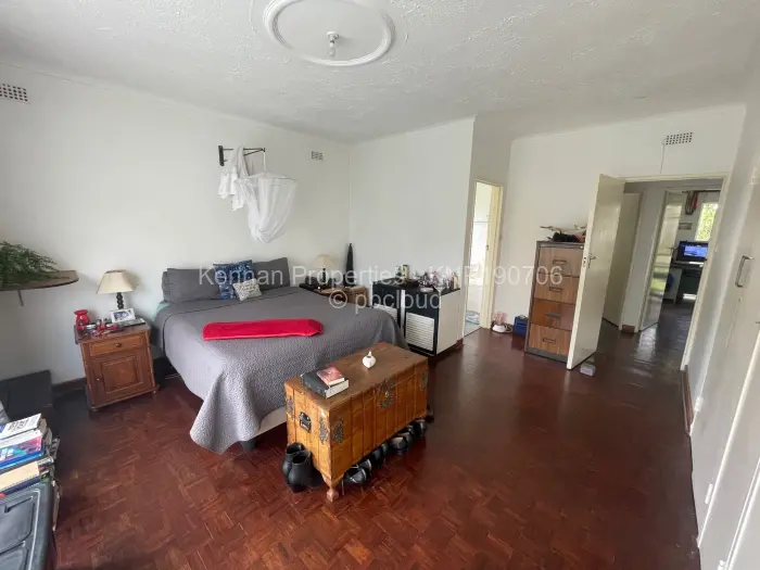 4 Bedroom House to Rent in Emerald Hill, Harare