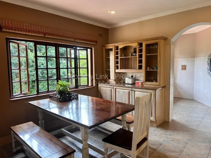 5 Bedroom House for Sale in Borrowdale Brooke, Harare