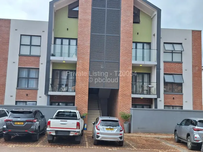 Townhouse/Cluster to Rent in Glen Lorne, Harare