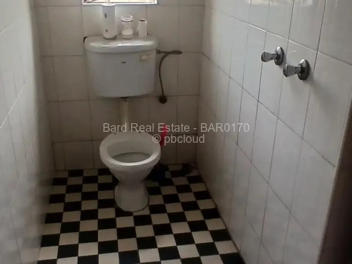 5 Bedroom House to Rent in Southerton