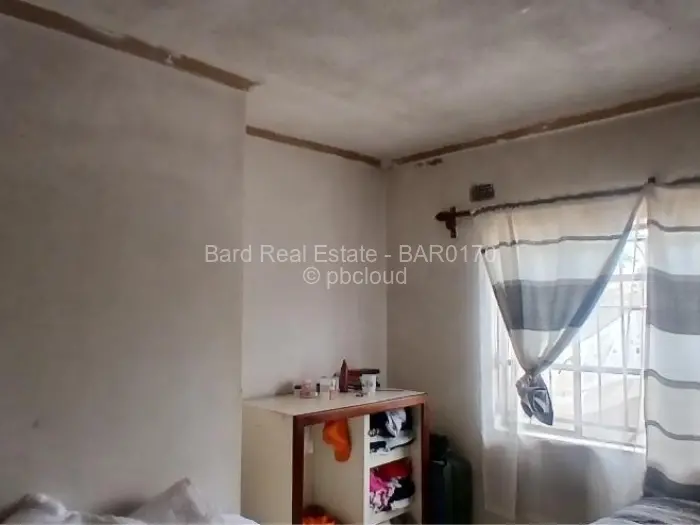 5 Bedroom House to Rent in Southerton