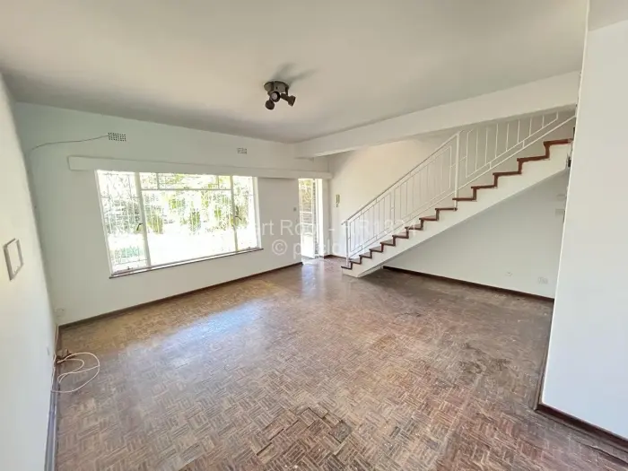 Flat/Apartment to Rent in Avondale West