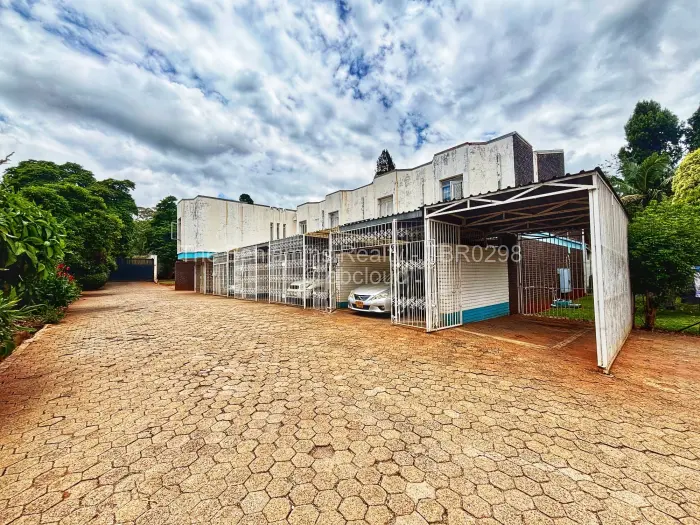 Townhouse/Cluster to Rent in Avondale, Harare