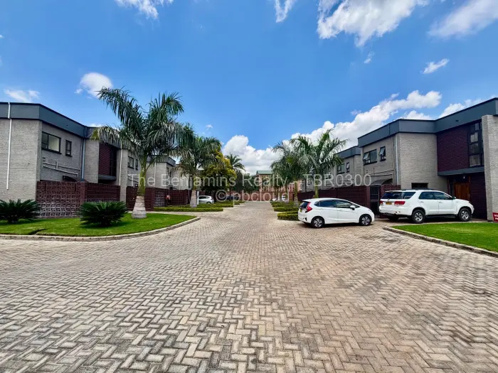 Townhouse/Cluster to Rent in Sentosa, Harare