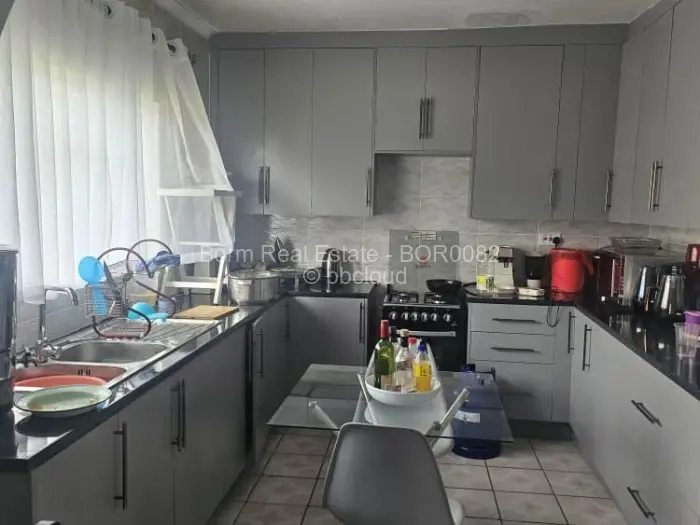 2 Bedroom Cottage/Garden Flat for Sale in Vainona, Harare