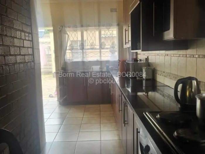 3 Bedroom House for Sale in Sunridge, Harare