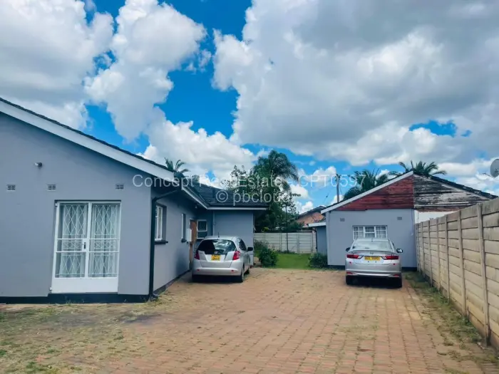 4 Bedroom House for Sale in Sunridge, Harare