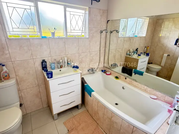 3 Bedroom House for Sale in Vainona, Harare