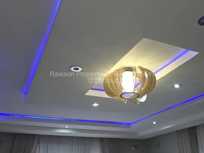 4 Bedroom House for Sale in Madokero Estates, Harare