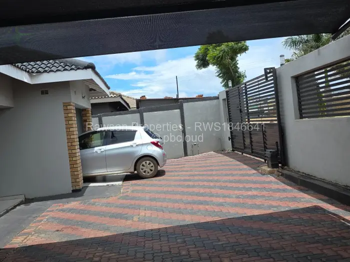 4 Bedroom House for Sale in Madokero Estates, Harare