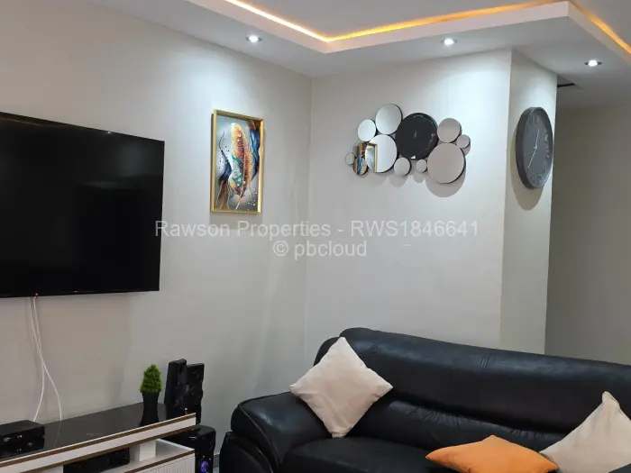 4 Bedroom House for Sale in Madokero Estates, Harare