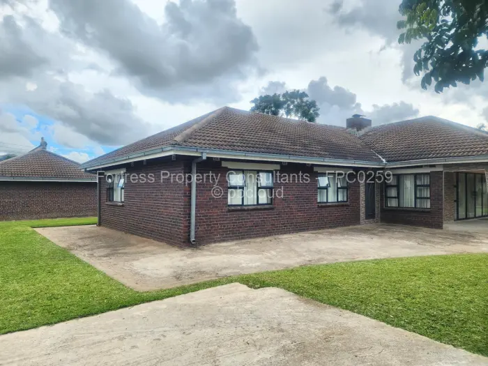 House for Sale in Windsor Park, Ruwa