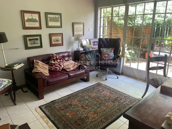 Townhouse/Cluster to Rent in Borrowdale Brooke, Harare