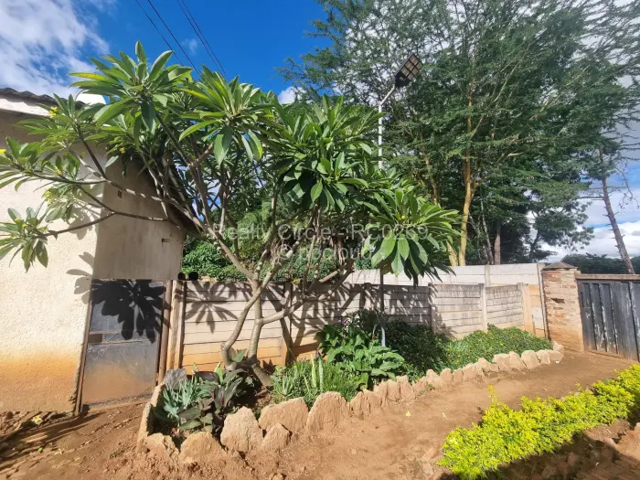 Flat/Apartment for Sale in Mandara, Harare