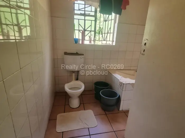 Flat/Apartment for Sale in Mandara, Harare