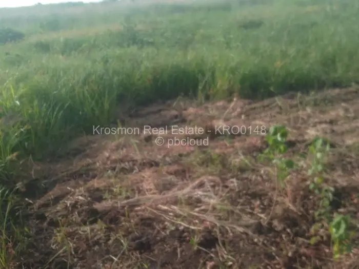 Residential Stand for Sale in Norton, Norton