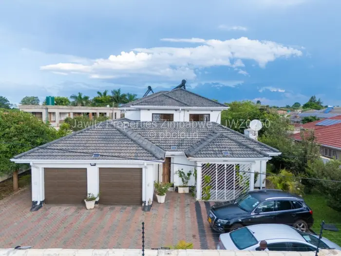 6 Bedroom House for Sale in Adylinn, Harare