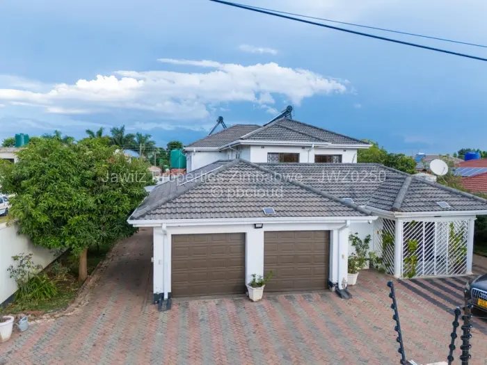 6 Bedroom House for Sale in Adylinn, Harare