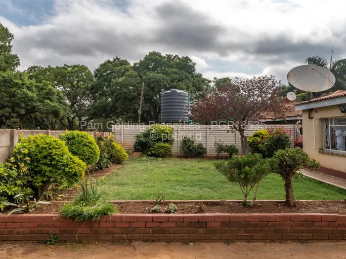4 Bedroom House for Sale in Arcadia, Harare