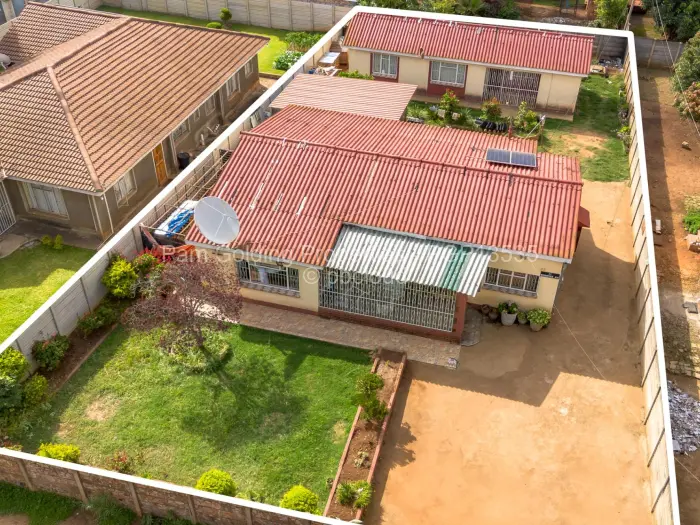 4 Bedroom House for Sale in Arcadia, Harare