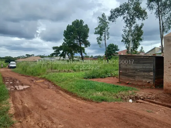 Residential Stand for Sale in Crowhill Views, Harare