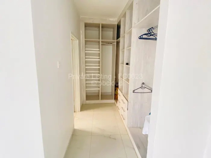 Townhouse/Cluster to Rent in The Grange, Harare