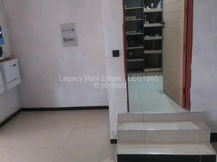 4 Bedroom House for Sale in Crowhill Views, Harare