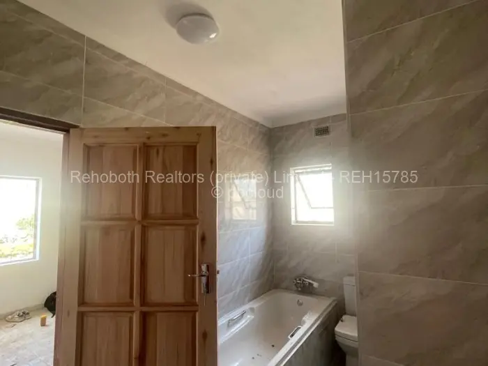 3 Bedroom Cottage/Garden Flat to Rent in Belvedere, Harare