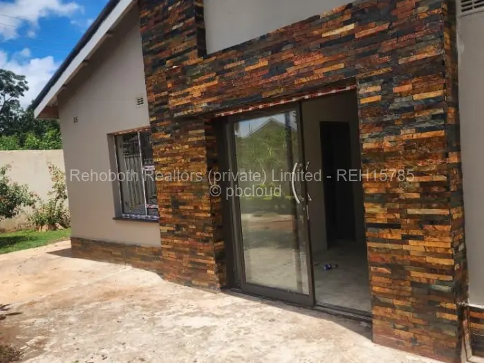 3 Bedroom Cottage/Garden Flat to Rent in Belvedere