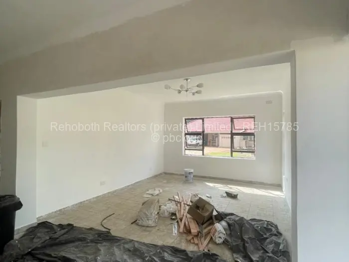 3 Bedroom Cottage/Garden Flat to Rent in Belvedere, Harare